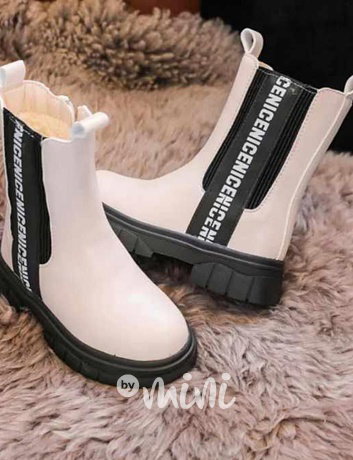 Vyteplené boots NICE krémové