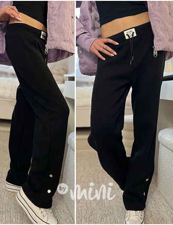 Zateplené volné tepláky se cvoky black