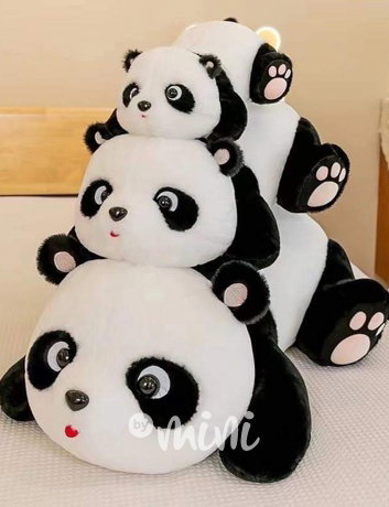 Panda plyšák