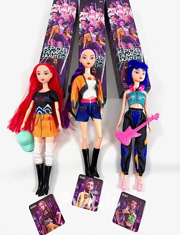 Demon Hunters panenka hrající