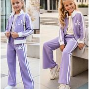 ALO lila sporty set