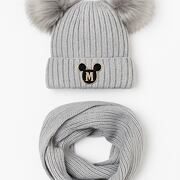 Zimní kulich s pompony + nákrčník GREY