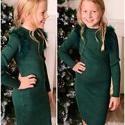 Smaragdové svetříkové PREMIUM šaty peříčka
