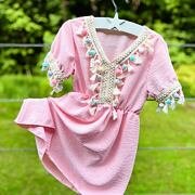 Letní boho šaty třásničky pink