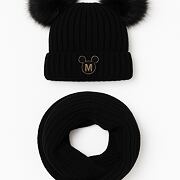 Zimní kulich s pompony + nákrčník BLACK