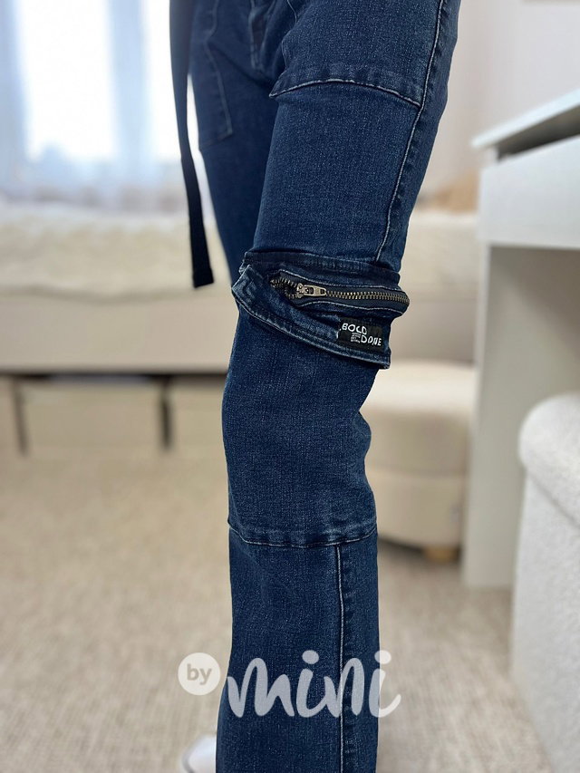 Slim denim zvonáče s páskem