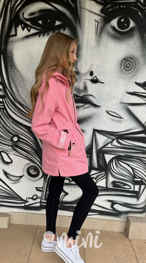 Jarní růžová parka