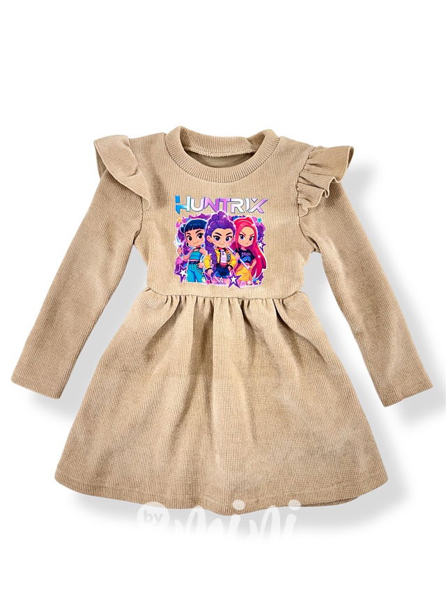 Huntrix teplé šaty béžové