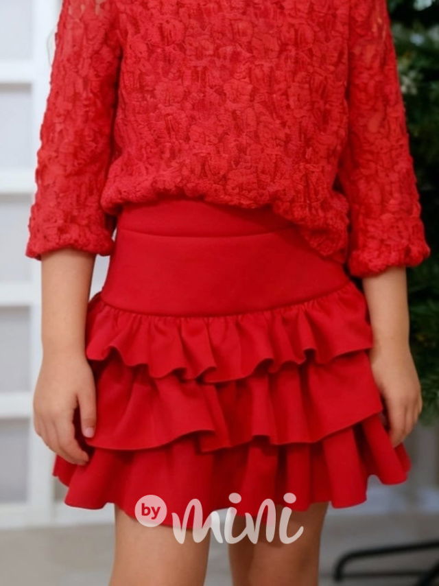 Vrstvená sukně červená