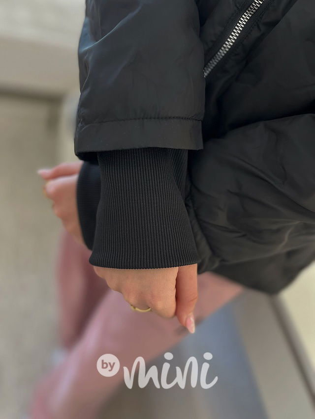 Jarní prošívaná bunda černá