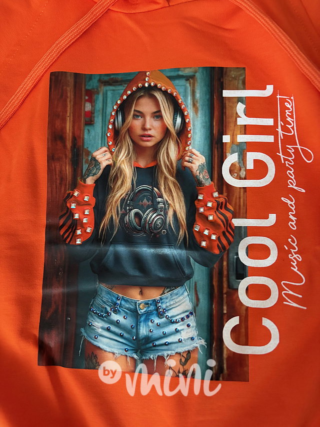 Orange vibe teenage set