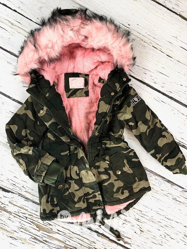Army dívčí parka/ bunda s kapucí a růžovým kožíškem