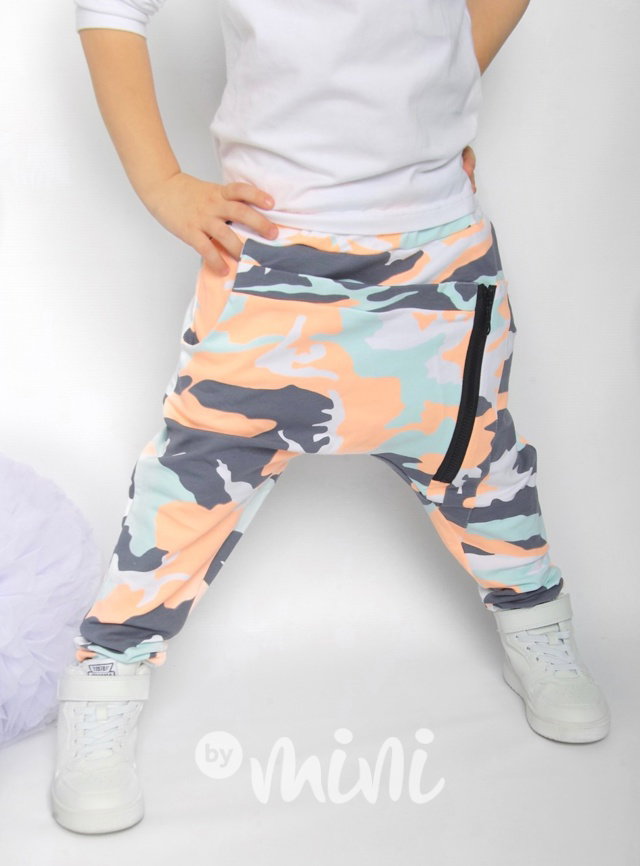 NEON baggy zip