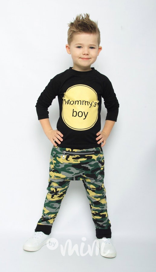 Mommy's boy set black