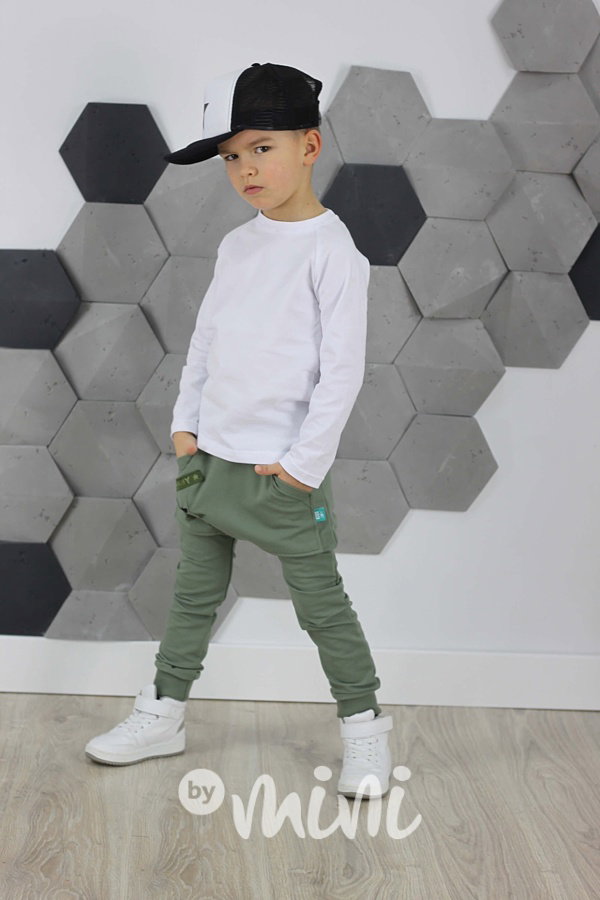 Khaki baggy s nášivkami