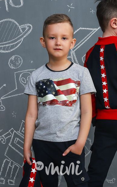 USA šedé triko
