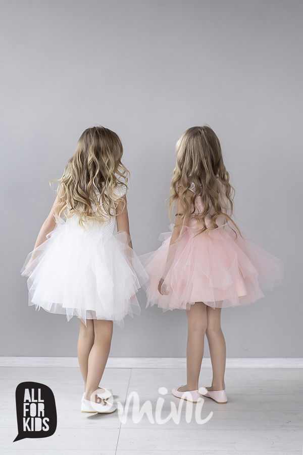 šaty pro malé družičky bílé růžové