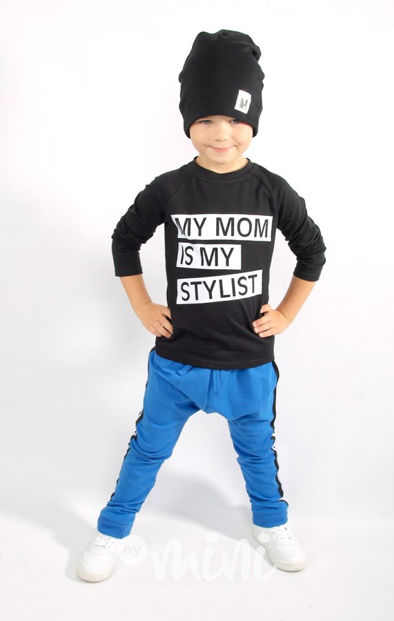 Stylist černé triko s dlouhým rukávem