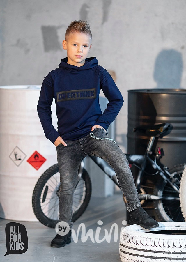 Black jeans s řetězem