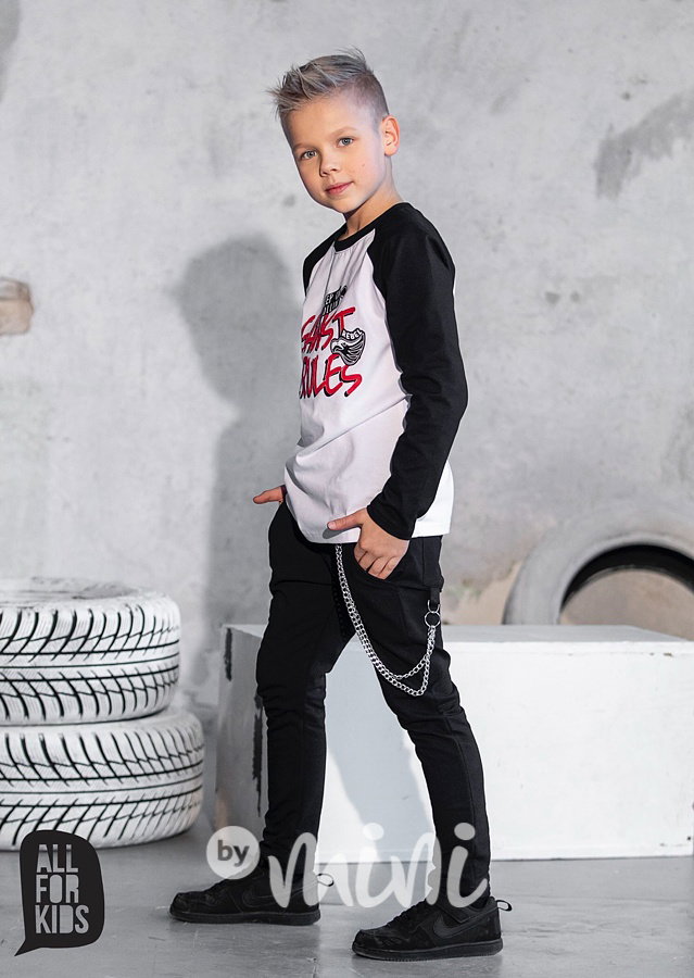 Black pants s řetězem
