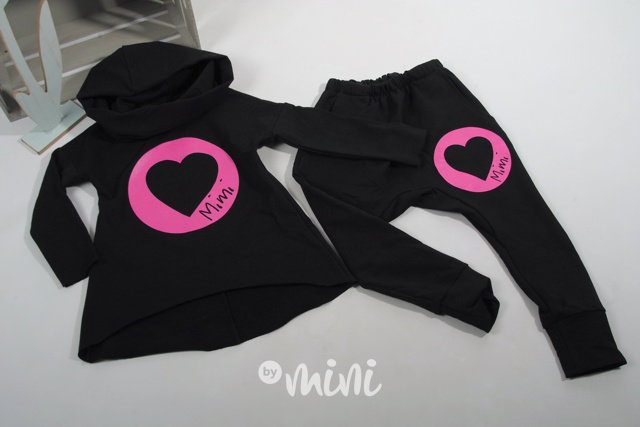 Černá mikina + černé baggy *heart*