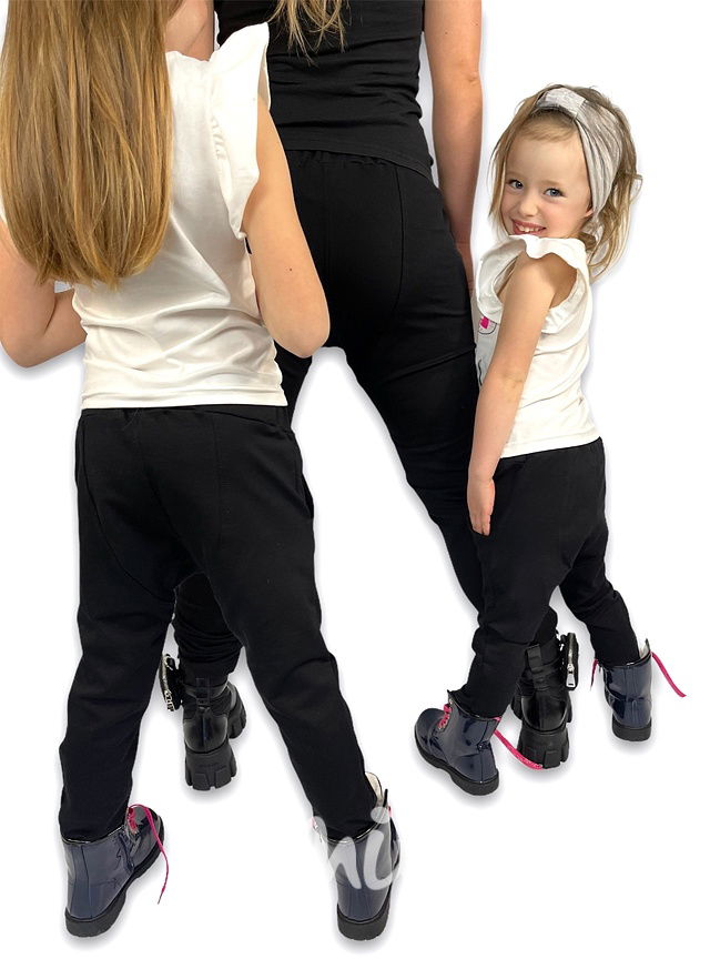 Černé basic slim baggy tepláčky *MiniMe*