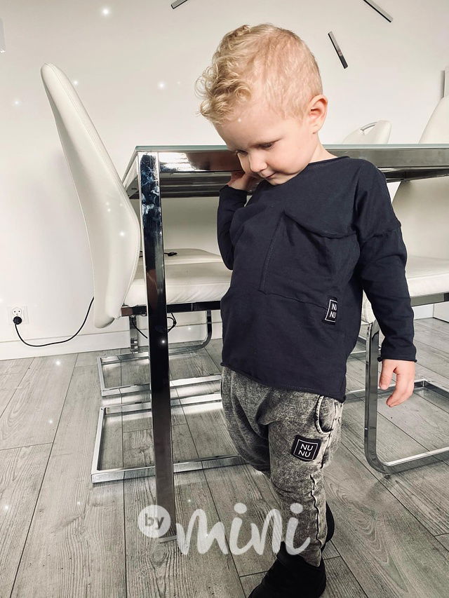 NUNU černé triko s kapsičkou