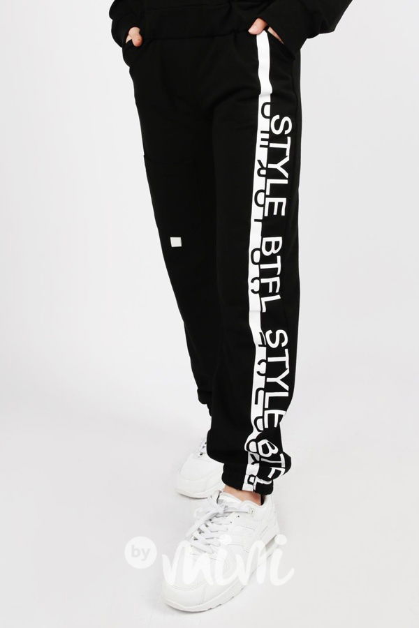 STYLE sporty tepláky černé