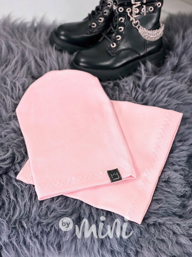 Sweet pink žebrovaná houmles čepka s nákrčníkem