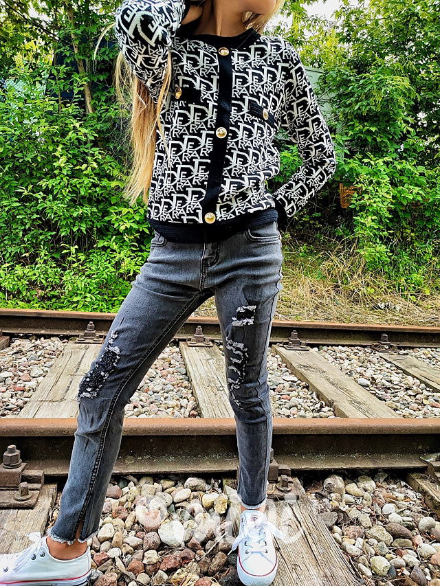 Slim ripped jeans black