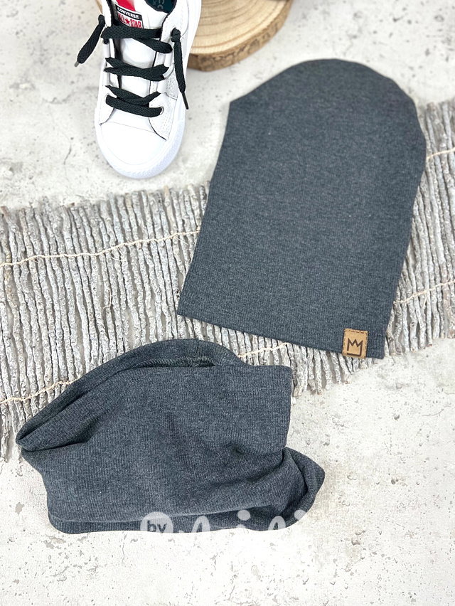 Žebrovaná houmles čepka s nákrčníkem - dark grey