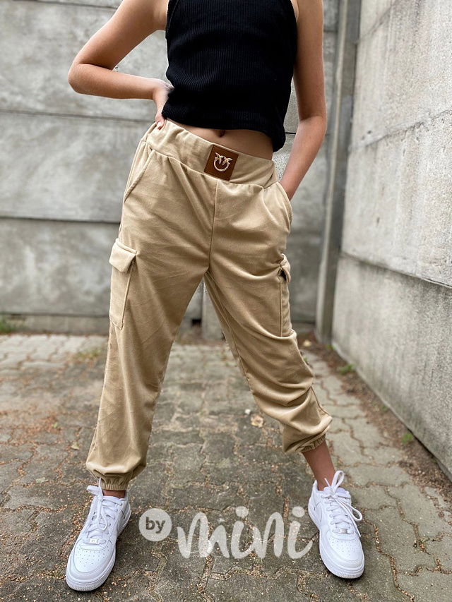 Velurové cargo kapsáče beige