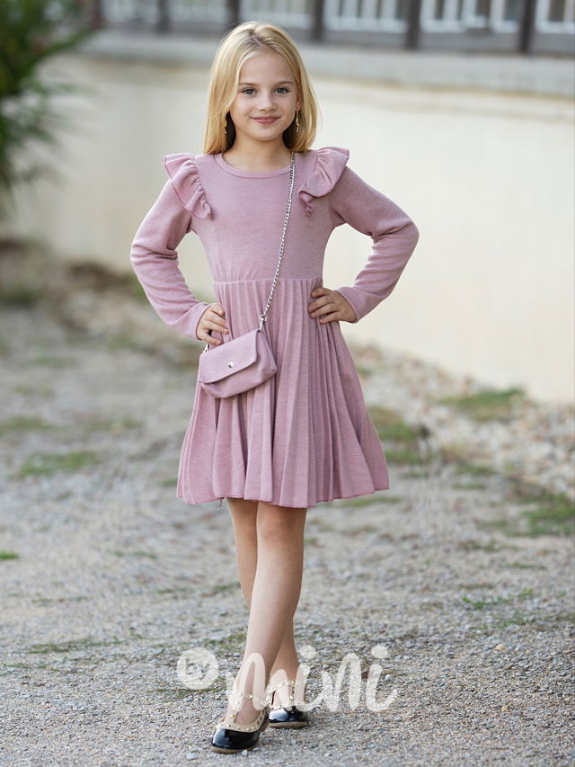 Svetříkové šaty s plisovanou sukní + kabelka