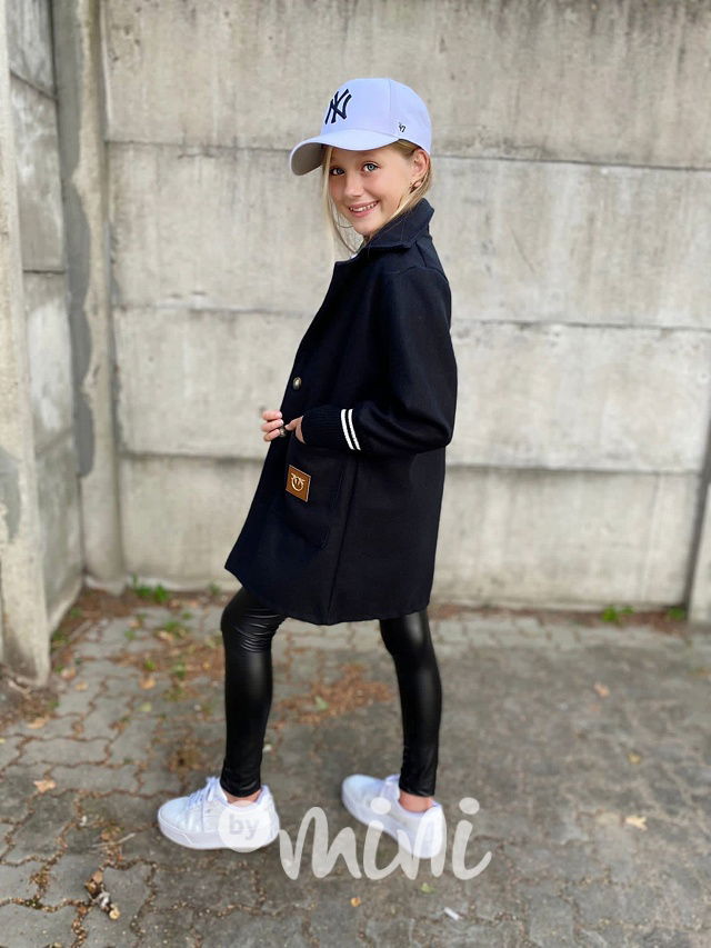 Flaušový kabát s náplety black