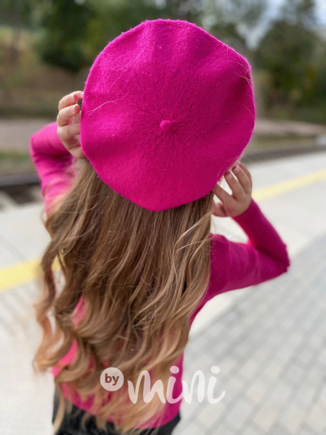 Růžový baret