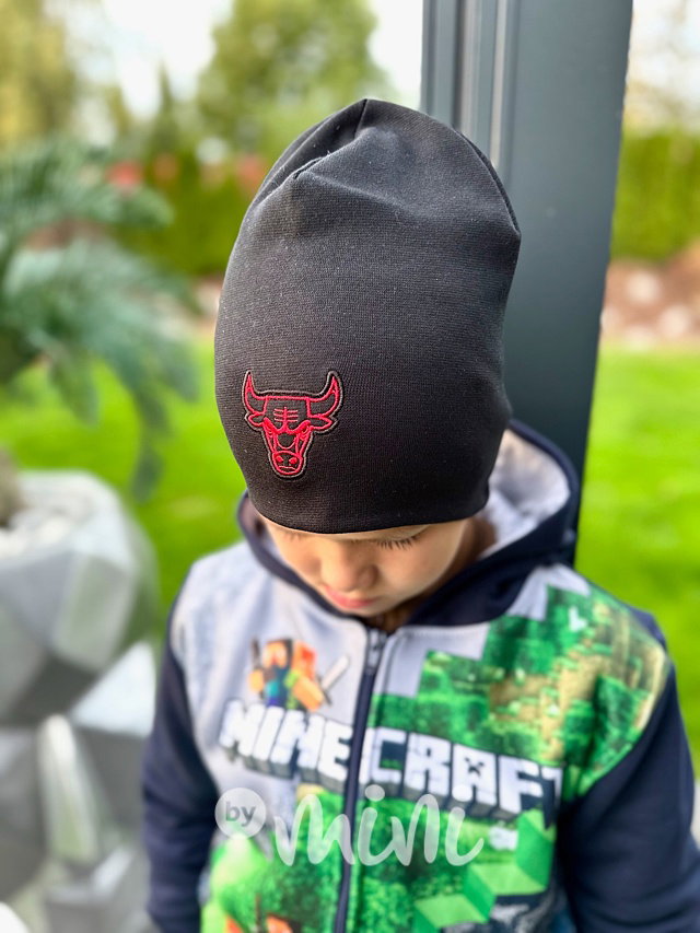 BULLS dvojitá beanie čepka černá