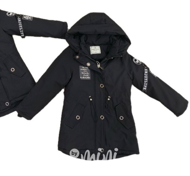 Sporty parka s kožíškem uvnitř