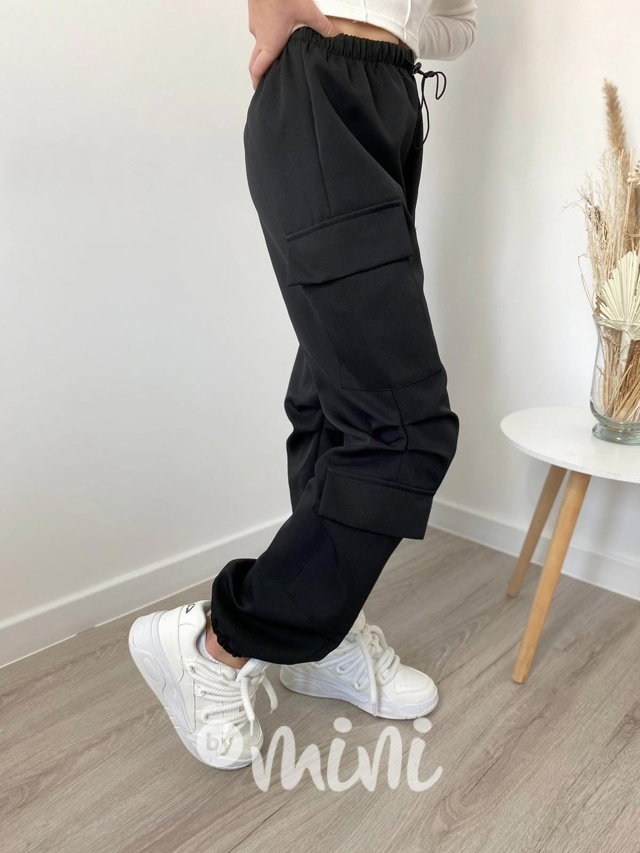 Jarní sporty cargo kapsáče černé