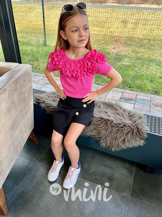 Černé sukňokraťasy