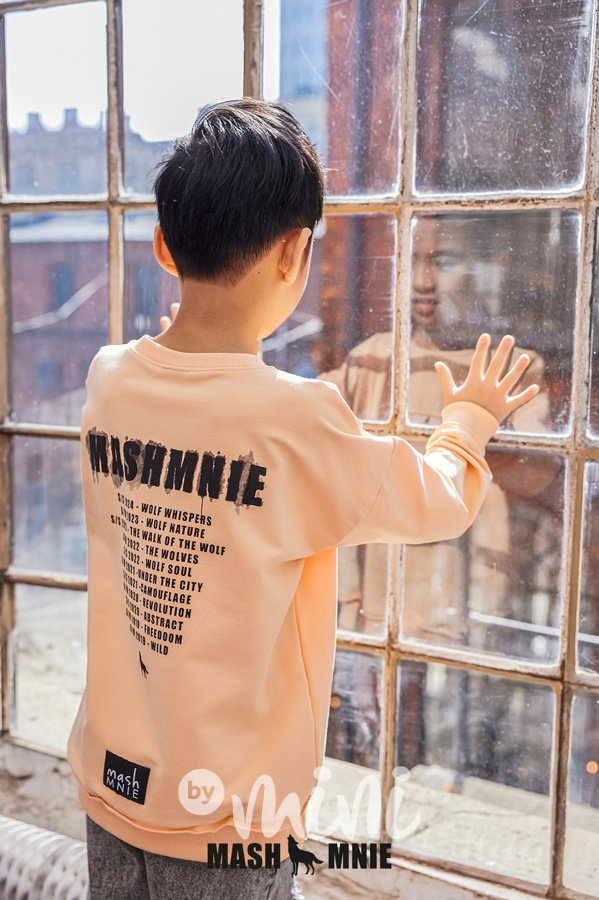 Mash Mnie brand history mikina peach
