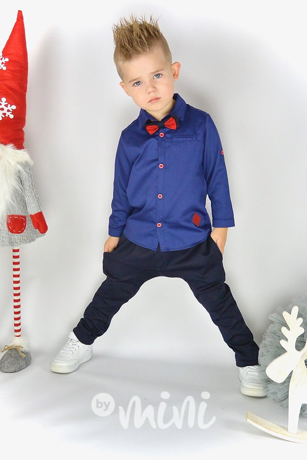 Modrá košile + motýlek + kalhoty