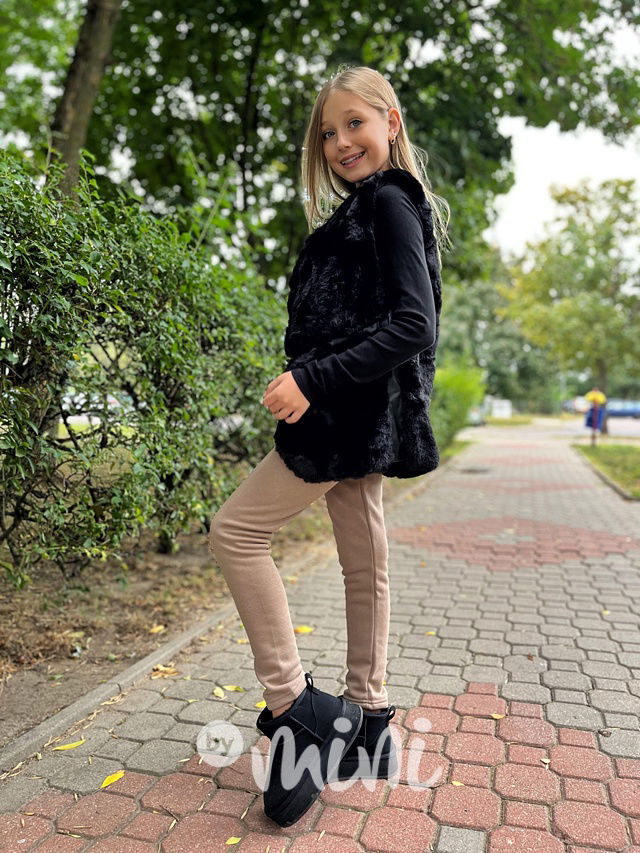 Chlupatá vestička black