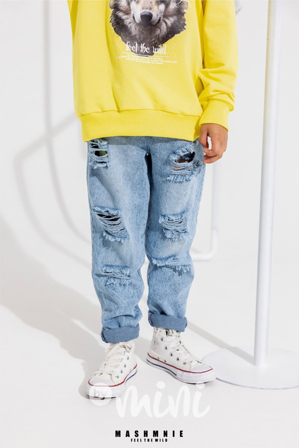 Mash Mnie ripped boyfriend jeans