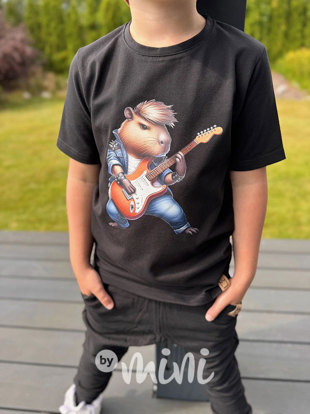 Capybara triko černé