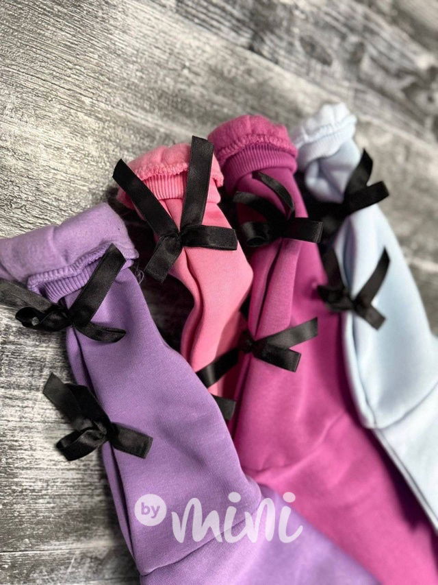 Zateplená souprava s mašličkami