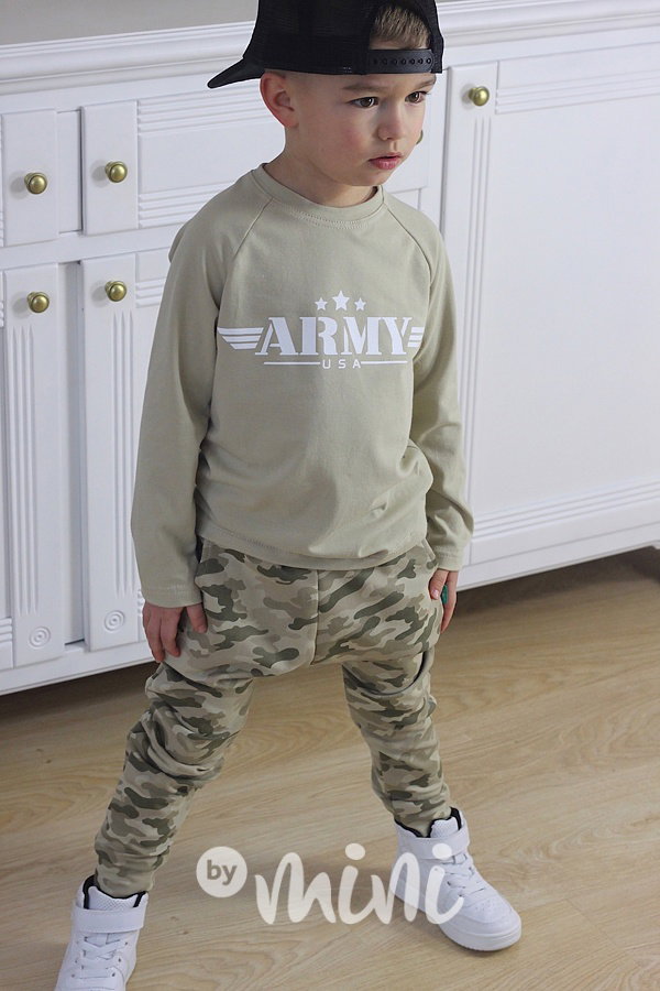 Army sand triko