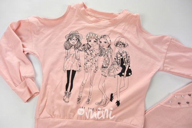 Letní souprava s perličkami