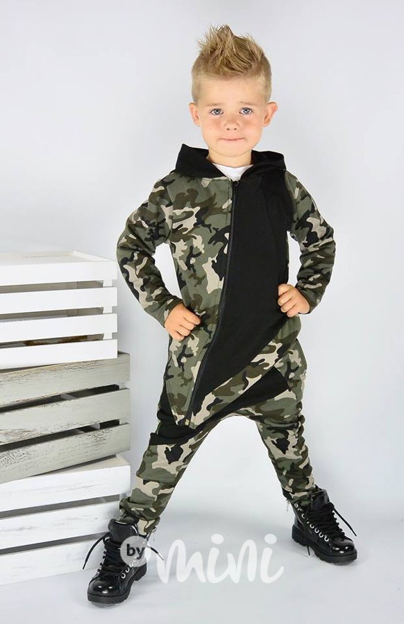 Asymetrický army komplet