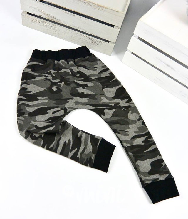 Dark grey army baggy tepláčky