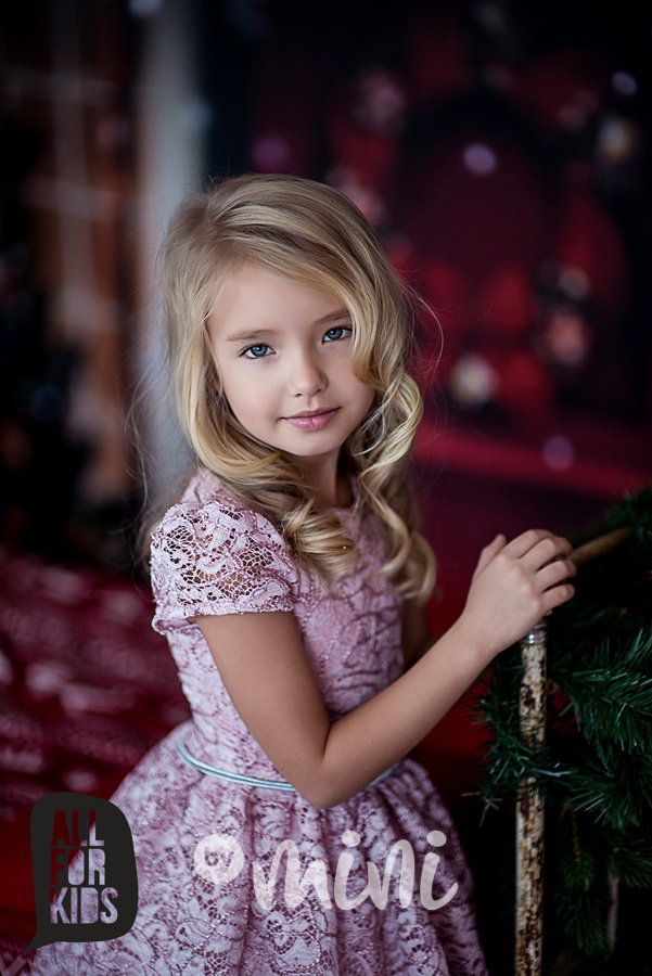 Dívčí růžové krajkové Princess šaty